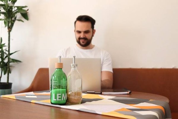 Les avantages et les inconvénients du travail à distance pour les employeurs et les employés